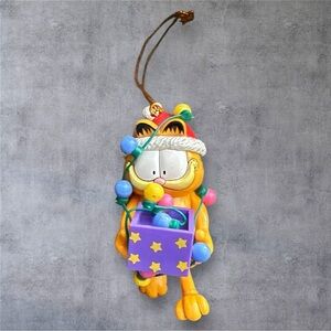 Vintage Garfield Holding Lights Ornament